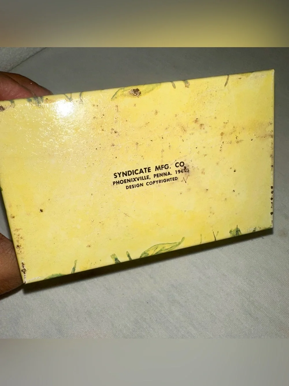 Vintage 70s Sunflower Butterfly Tin Recipe Box Syndicate Mfg Co Metal Yellow